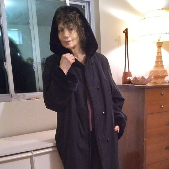 Vintage Y2K Hooded Black Faux Suede Coat Lined in Black Faux Fur  Coat Sz M/L - Picture 13 of 13